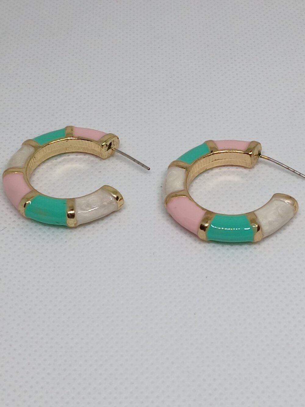 Gold Tone Turquoise Pink White Enamel Stud Hoop Earrings Vintage Costume #107